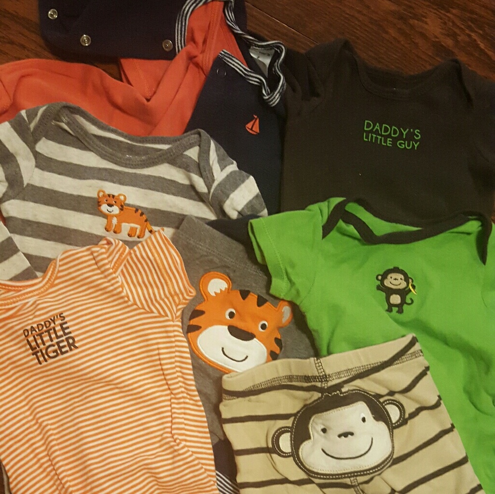6m Carters 9 piece lot, 3 outfits, tiger, monkey